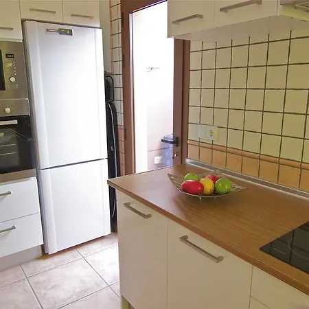 La Guapa I Anju Villas *